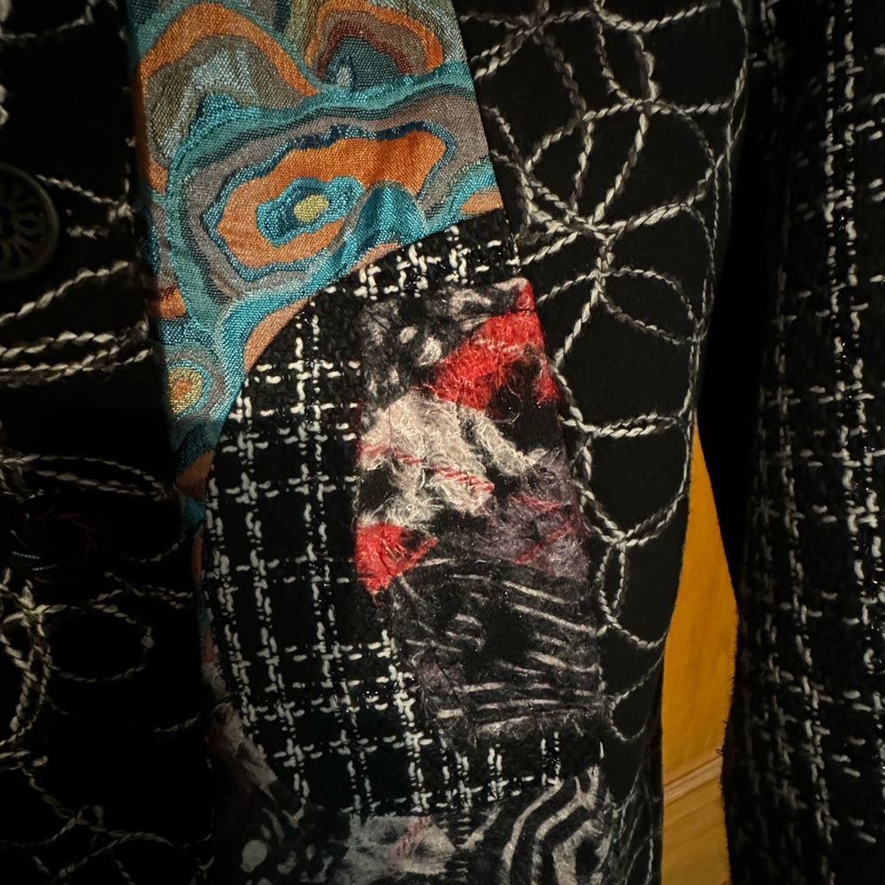 Variations - New With Tags - Unique Patchwork Jacket - Picture 13 of 14